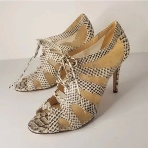 Kate Spade New York Snakeskin Heels Size 7.5 B Open Toe Mesh Sides Front Tie